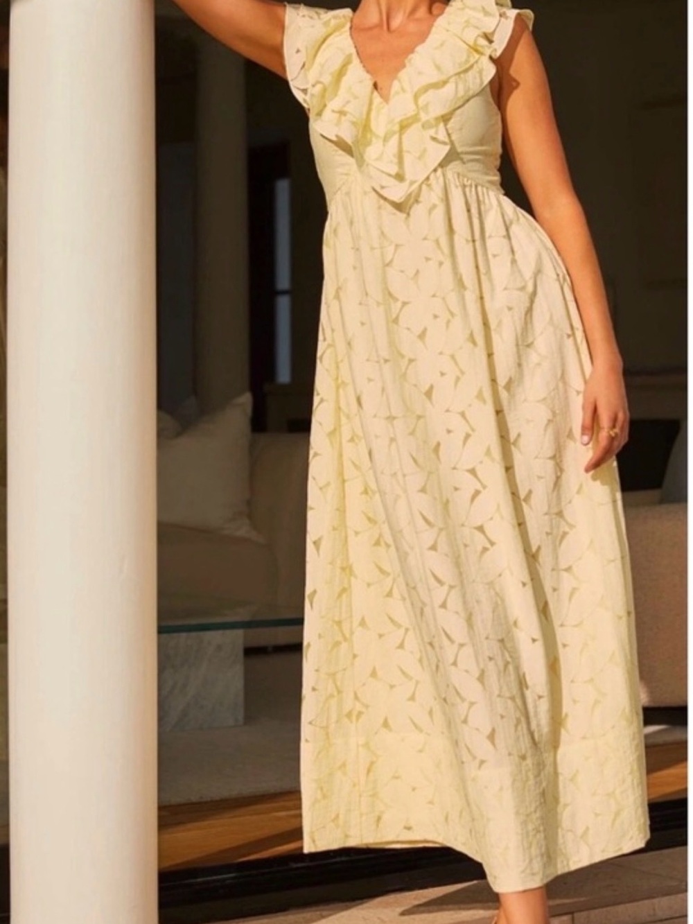 Lilly Pulitzer Pale Yellow Ritamarié Ruffle Maxi Dress size 12 - Picture 2 of 4